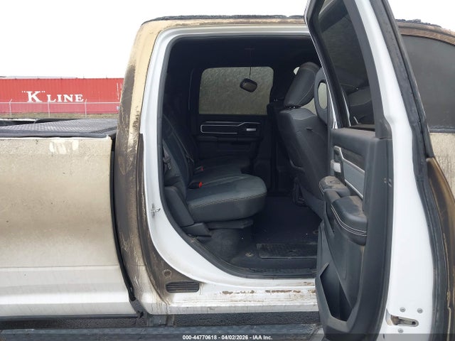 44770618 :رقم المزاد ، 3C63R3HL6MG538259 vin ، 2021 Ram 3500 Big Horn  4x4 8' Box مزاد بيع