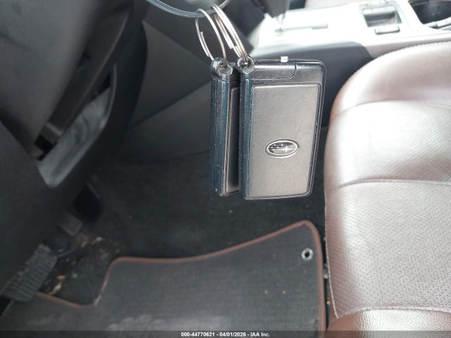44770621 :رقم المزاد ، 4S4BRCSC6D3315988 vin ، 2013 Subaru Outback 2.5i Limited مزاد بيع