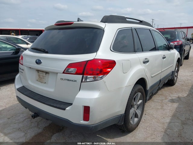 44770621 :رقم المزاد ، 4S4BRCSC6D3315988 vin ، 2013 Subaru Outback 2.5i Limited مزاد بيع