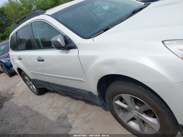 44770621 :رقم المزاد ، 4S4BRCSC6D3315988 vin ، 2013 Subaru Outback 2.5i Limited مزاد بيع