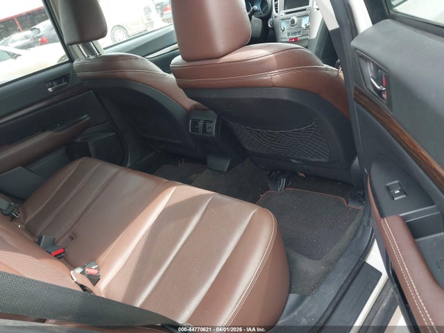 44770621 :رقم المزاد ، 4S4BRCSC6D3315988 vin ، 2013 Subaru Outback 2.5i Limited مزاد بيع