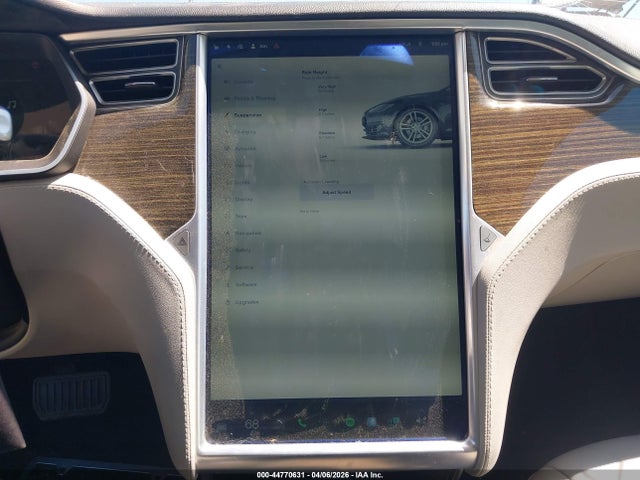 Продажа на аукционе авто 2015 Tesla Model S 60/70/85, vin: 5YJSA1H12FFP74396, номер лота: 44770631