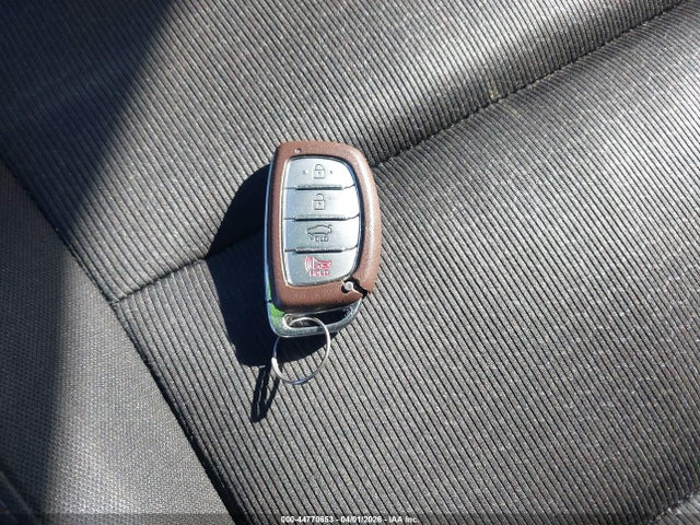 KMHD84LF4HU369705 Hyundai Elantra Value Edition