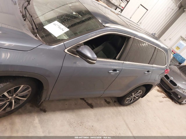 5TDJZRFH9HS483668 Toyota Highlander Xle