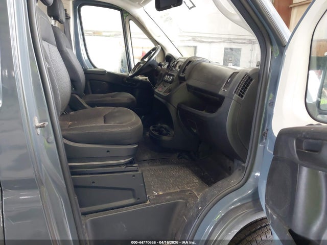 44770666 :رقم المزاد ، 3C6TRVDG5KE519053 vin ، 2019 Ram Promaster 2500 High Roof 159 Wb مزاد بيع