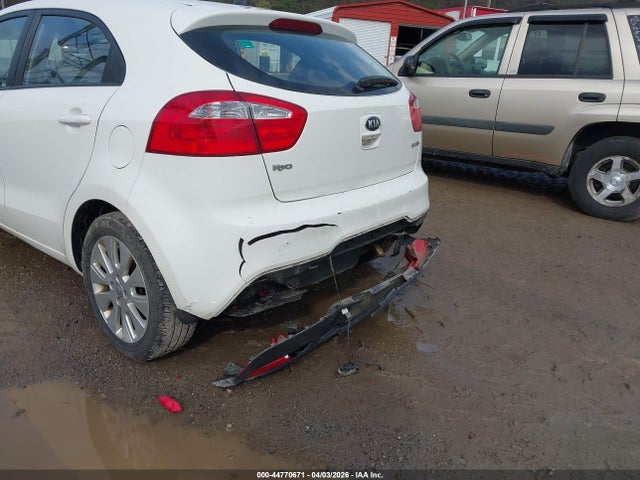 44770671 :رقم المزاد ، KNADN5A38E6933767 vin ، 2014 Kia Rio Ex/lx/sx مزاد بيع