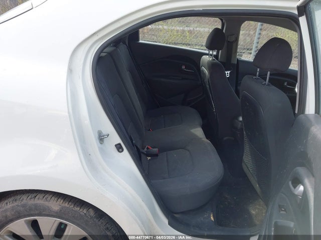 44770671 :رقم المزاد ، KNADN5A38E6933767 vin ، 2014 Kia Rio Ex/lx/sx مزاد بيع