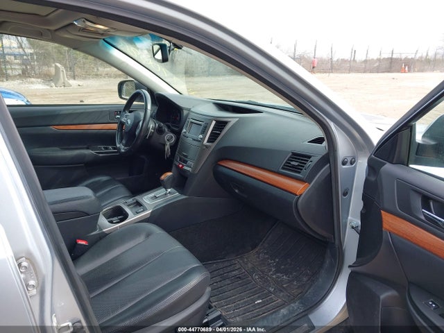 44770689 :رقم المزاد ، 4S4BRCKC9D3252157 vin ، 2013 Subaru Outback 2.5i Limited مزاد بيع
