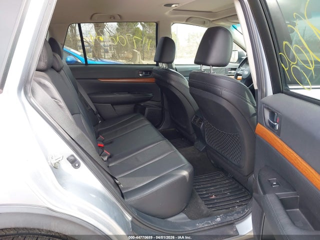 44770689 :رقم المزاد ، 4S4BRCKC9D3252157 vin ، 2013 Subaru Outback 2.5i Limited مزاد بيع