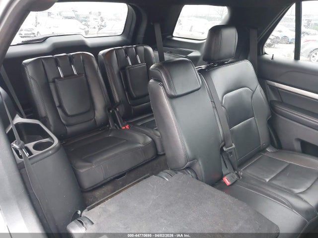 Ford EXPLORER XLT 2018 1FM5K8D87JGB02981 Image 8
