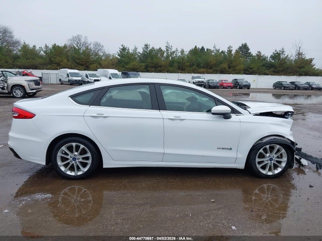 Продаж на аукціоні авто 2019 Ford Fusion Hybrid Se, vin: 3FA6P0LU5KR225057, номер лоту: 44770697