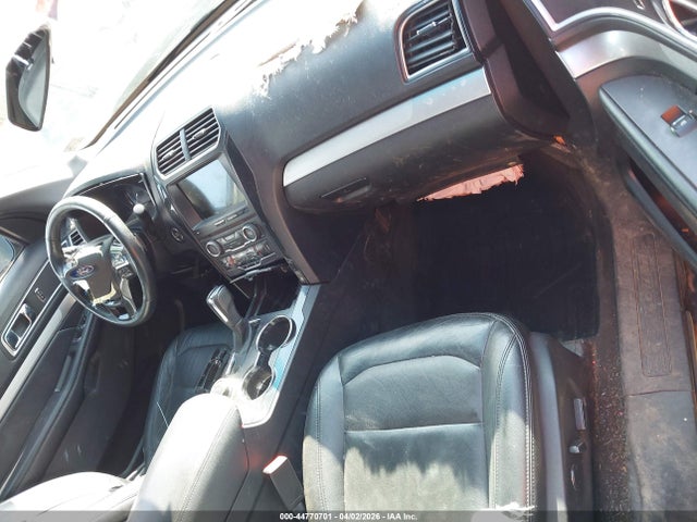 Продажа на аукционе авто 2017 Ford Explorer Xlt, vin: 1FM5K8D89HGA92397, номер лота: 44770701