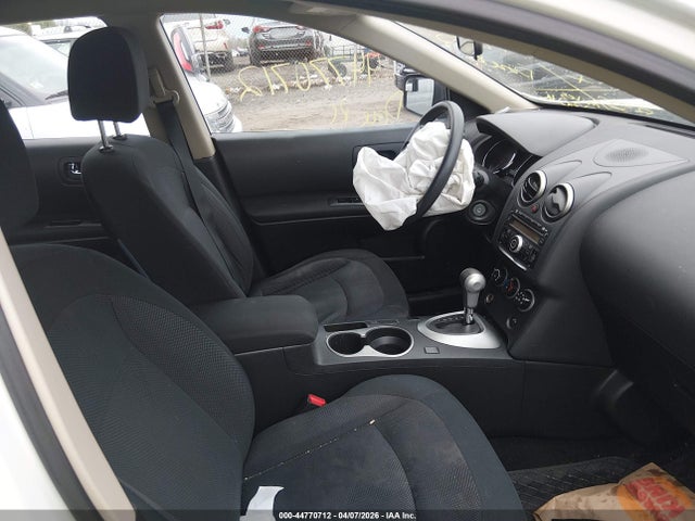 Продажа на аукционе авто 2014 Nissan Rogue Select S, vin: JN8AS5MV9EW712078, номер лота: 44770712