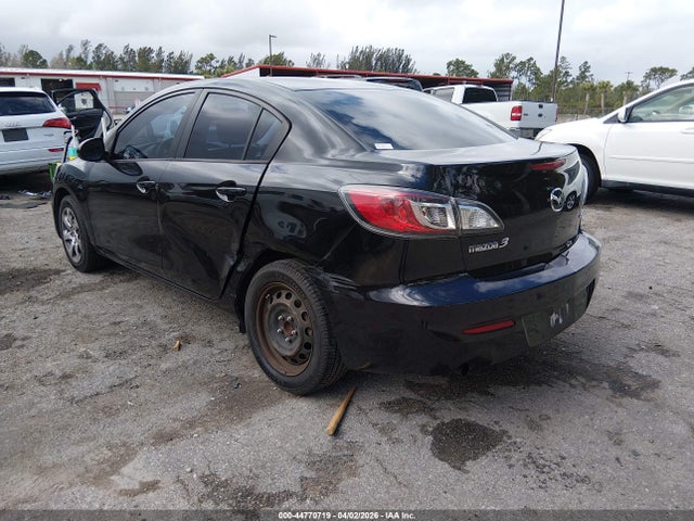 Продаж на аукціоні авто 2013 Mazda Mazda3 I Sport, vin: JM1BL1U70D1832841, номер лоту: 44770719