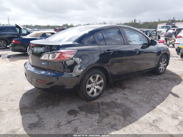 Продаж на аукціоні авто 2013 Mazda Mazda3 I Sport, vin: JM1BL1U70D1832841, номер лоту: 44770719