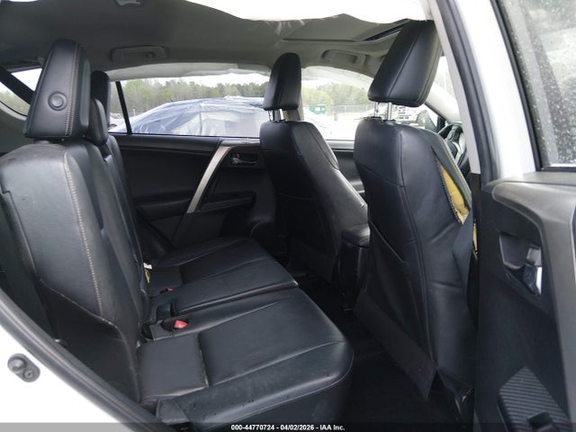 Продажа на аукционе авто 2015 Toyota Rav4 Limited, vin: JTMDFREV2FD167518, номер лота: 44770724