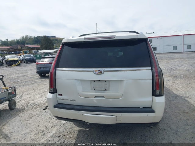 Aukcja sprzedaży 2015 Cadillac Escalade Esv Luxury, vin: 1GYS4SKJ8FR555159, numer aukcji: 44770739