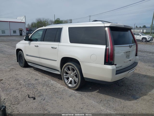2015 CADILLAC ESCALADE ESV 1GYS4SKJ8FR555159 Photo 2
