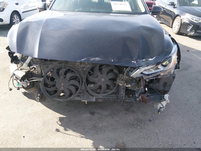 44770785 :رقم المزاد ، 1N4BL4CV0LC176800 vin ، 2020 Nissan Altima Sr Fwd مزاد بيع
