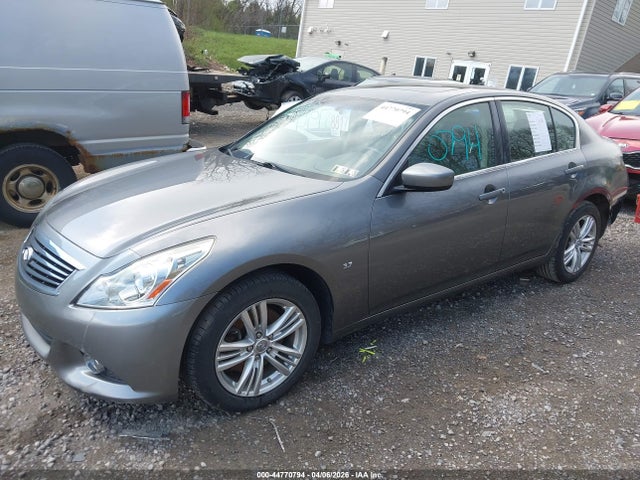 2015 Infiniti Q40 მანქანა იყიდება აუქციონზე, vin: JN1CV6ARXFM522945, აუქციონის ნომერი: 44770794