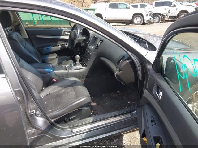 2015 Infiniti Q40 მანქანა იყიდება აუქციონზე, vin: JN1CV6ARXFM522945, აუქციონის ნომერი: 44770794