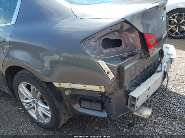 2015 Infiniti Q40 მანქანა იყიდება აუქციონზე, vin: JN1CV6ARXFM522945, აუქციონის ნომერი: 44770794