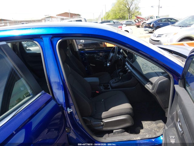 44770810 :رقم المزاد ، 7FARS3H22PE012286 vin ، 2023 Honda Cr-v Lx 2wd مزاد بيع