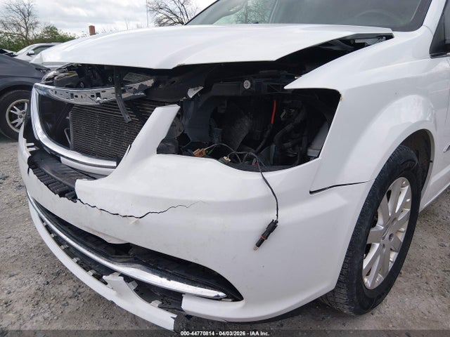 Aukcja sprzedaży 2015 Chrysler Town & Country Touring, vin: 2C4RC1BG1FR699488, numer aukcji: 44770814