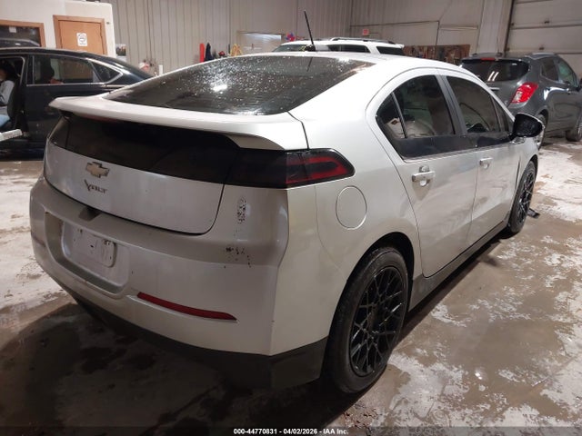 2015 CHEVROLET VOLT 1G1RA6E49FU109618 Photo 3