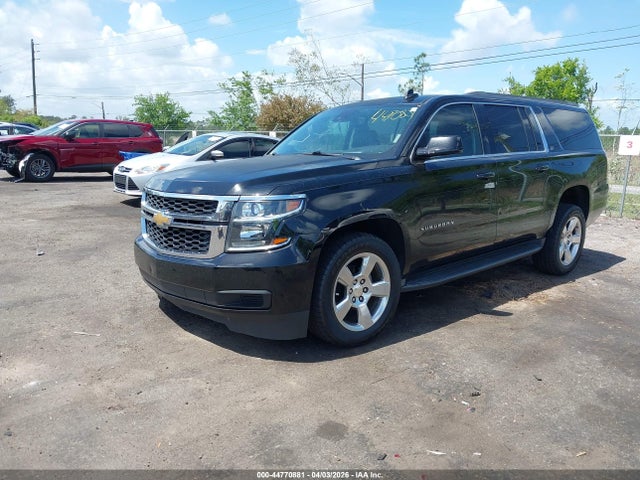 2016 CHEVROLET SUBURBAN 1GNSCHKC8GR386914 Photo 1
