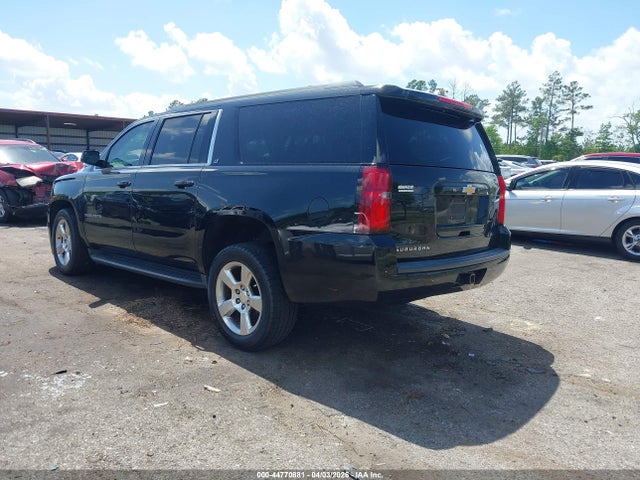 2016 CHEVROLET SUBURBAN 1GNSCHKC8GR386914 Photo 2