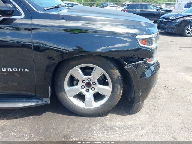 2016 CHEVROLET SUBURBAN 1GNSCHKC8GR386914 Photo 5