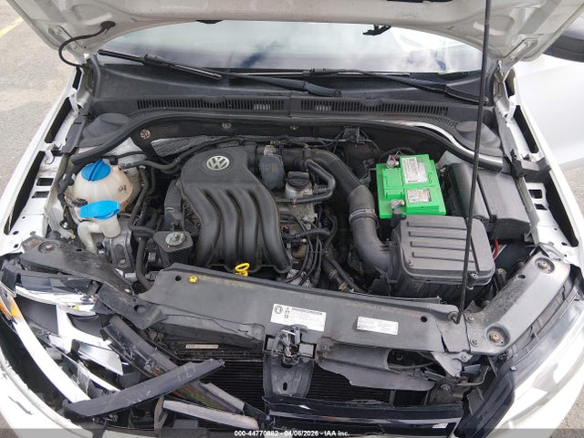 Продажа на аукционе авто 2014 Volkswagen Jetta 2.0l S, vin: 3VW2K7AJXEM411913, номер лота: 44770882