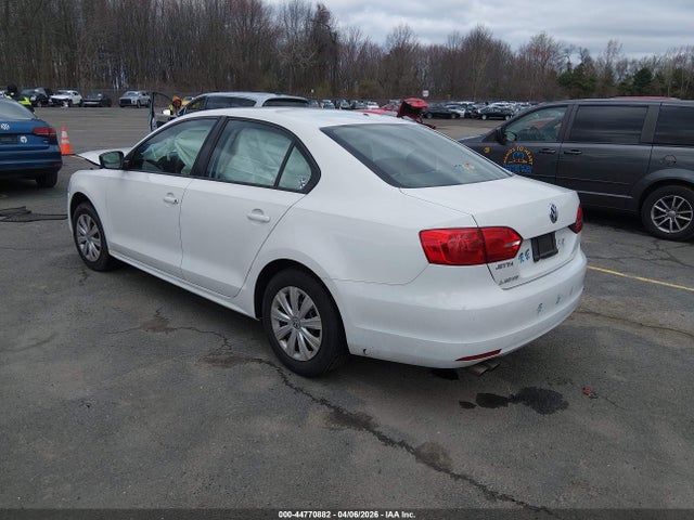 Продажа на аукционе авто 2014 Volkswagen Jetta 2.0l S, vin: 3VW2K7AJXEM411913, номер лота: 44770882
