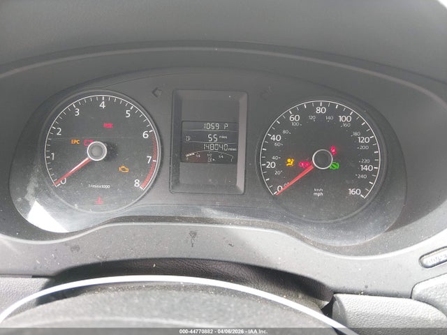 Продажа на аукционе авто 2014 Volkswagen Jetta 2.0l S, vin: 3VW2K7AJXEM411913, номер лота: 44770882