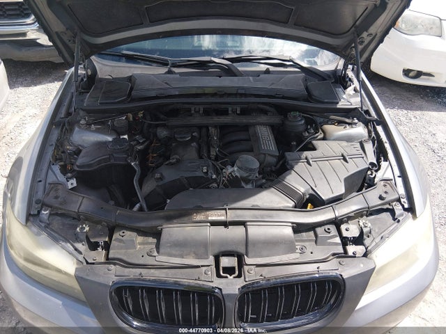 Продажа на аукционе авто 2011 Bmw 328i, vin: WBAPH7G51BNN05999, номер лота: 44770903