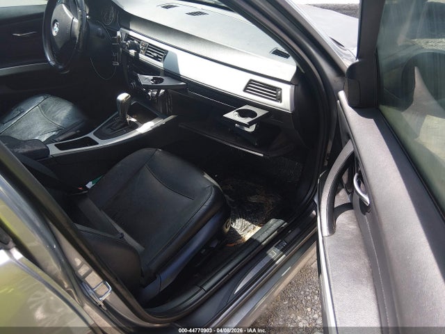 Продажа на аукционе авто 2011 Bmw 328i, vin: WBAPH7G51BNN05999, номер лота: 44770903