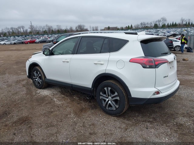 Aukcja sprzedaży 2017 Toyota Rav4 Le, vin: JTMZFREV9HJ700037, numer aukcji: 44770955