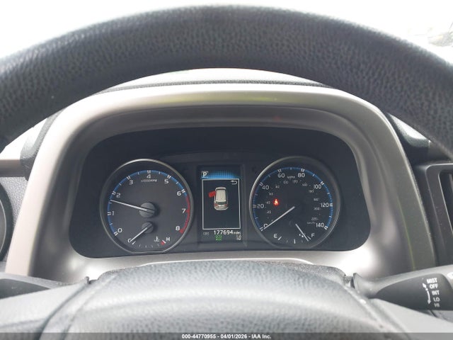 Aukcja sprzedaży 2017 Toyota Rav4 Le, vin: JTMZFREV9HJ700037, numer aukcji: 44770955