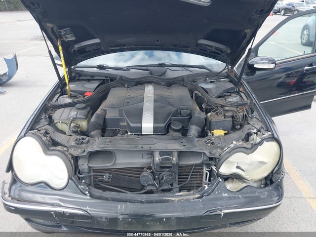 44770965 :رقم المزاد ، WDBRF64J12F168157 vin ، 2002 Mercedes-benz C 320 مزاد بيع