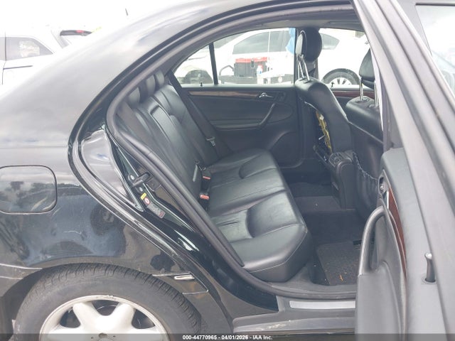 44770965 :رقم المزاد ، WDBRF64J12F168157 vin ، 2002 Mercedes-benz C 320 مزاد بيع