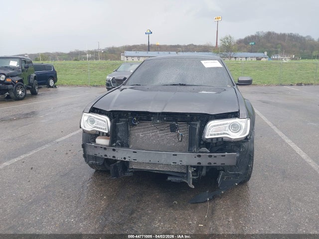 Aukcja sprzedaży 2015 Chrysler 300 Limited, vin: 2C3CCARG5FH831030, numer aukcji: 44771005