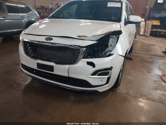 Продажа на аукционе авто 2021 Kia Sedona Ex, vin: KNDMB5C11M6674626, номер лота: 44771070