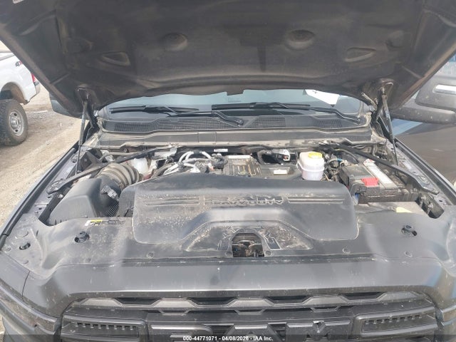 44771071 :رقم المزاد ، 3C63R5HL5SG506363 vin ، 2025 Ram 2500 Tradesman  4x4 8' Box مزاد بيع