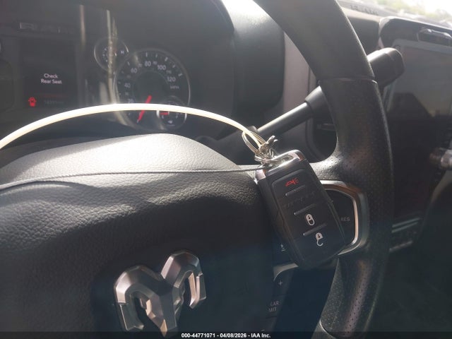 44771071 :رقم المزاد ، 3C63R5HL5SG506363 vin ، 2025 Ram 2500 Tradesman  4x4 8' Box مزاد بيع
