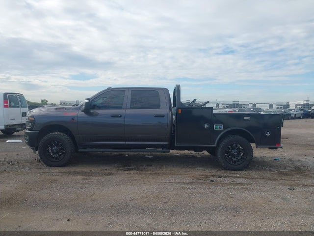 44771071 :رقم المزاد ، 3C63R5HL5SG506363 vin ، 2025 Ram 2500 Tradesman  4x4 8' Box مزاد بيع