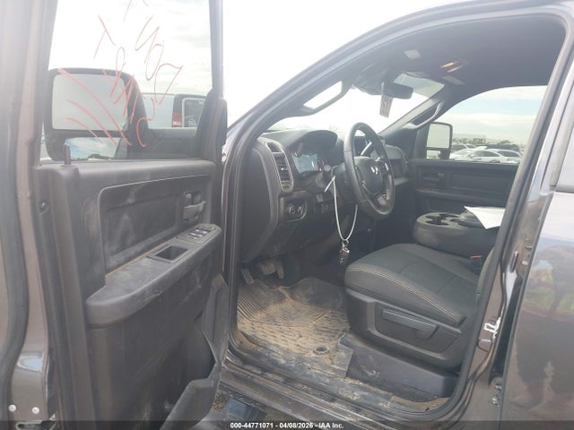 44771071 :رقم المزاد ، 3C63R5HL5SG506363 vin ، 2025 Ram 2500 Tradesman  4x4 8' Box مزاد بيع