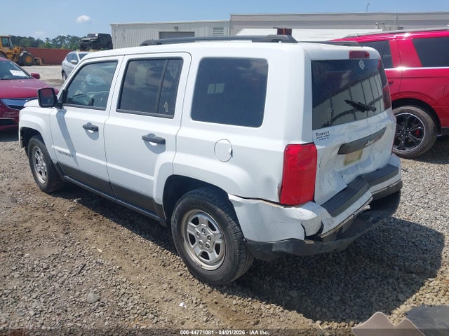 44771081 :رقم المزاد ، 1C4NJPBA6ED925464 vin ، 2014 Jeep Patriot Sport مزاد بيع