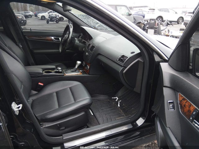 Aukcja sprzedaży 2010 Mercedes-benz C 300 Luxury 4matic/sport 4matic, vin: WDDGF8BB0AR108132, numer aukcji: 44771091