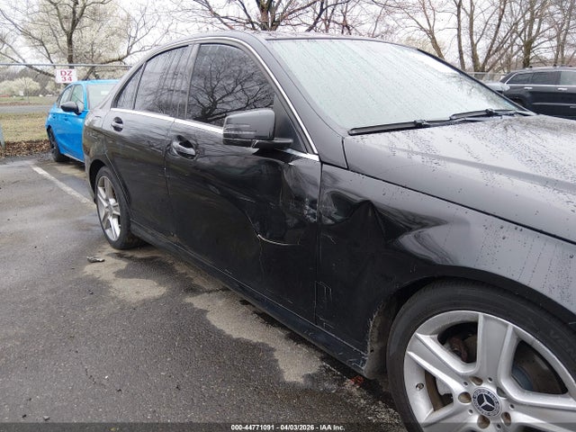 Aukcja sprzedaży 2010 Mercedes-benz C 300 Luxury 4matic/sport 4matic, vin: WDDGF8BB0AR108132, numer aukcji: 44771091
